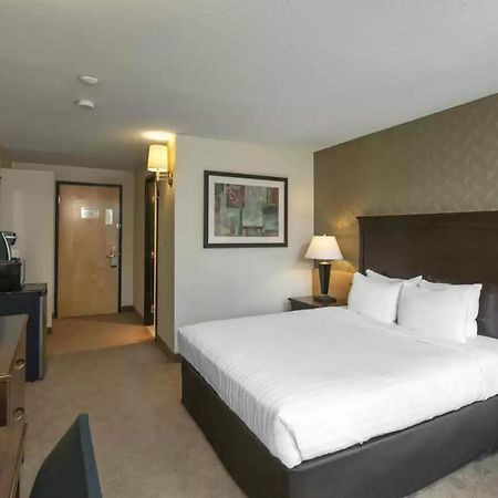 Prestige Riverside Lodge Quesnel Esterno foto
