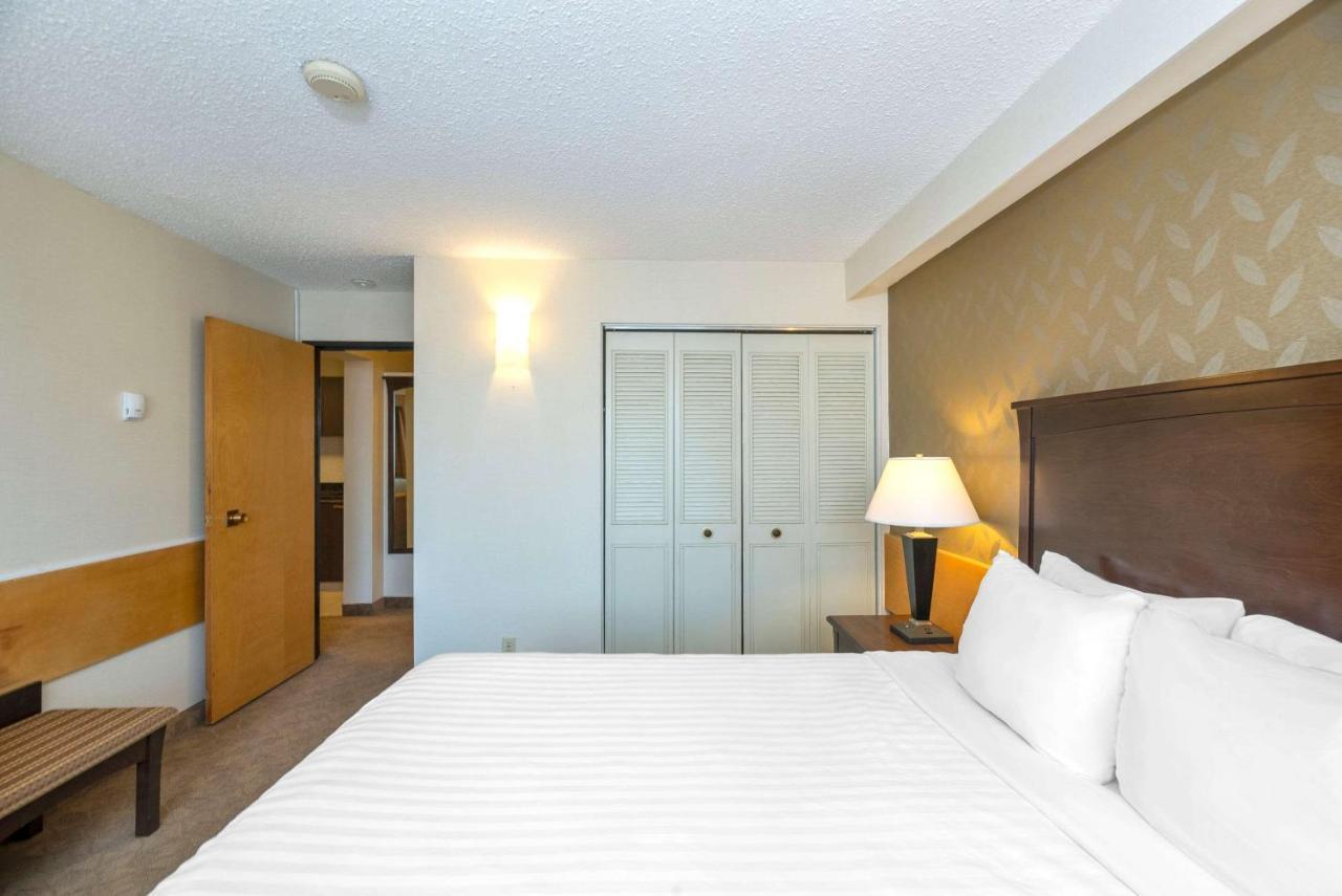 Prestige Riverside Lodge Quesnel Esterno foto
