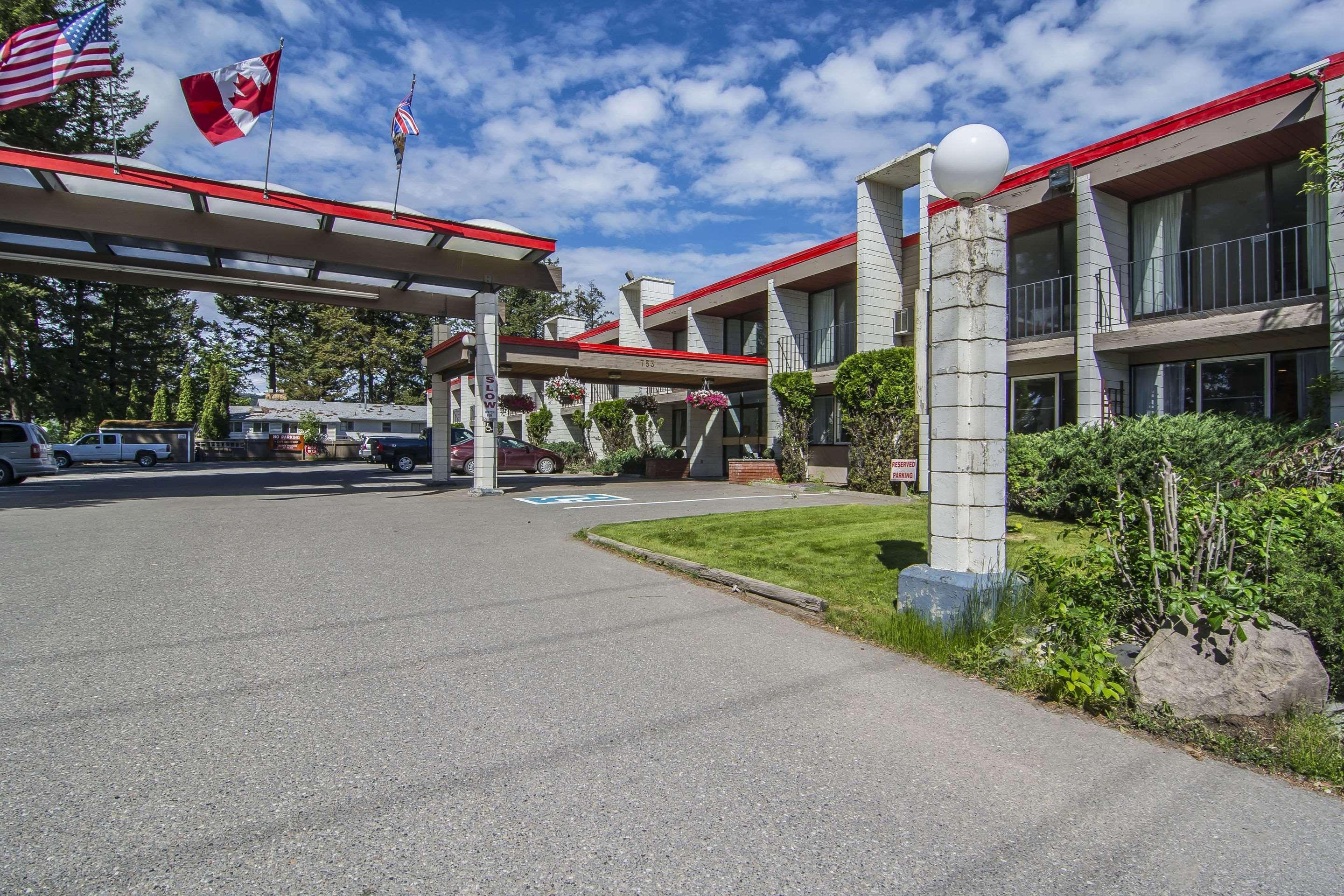 Prestige Riverside Lodge Quesnel Esterno foto