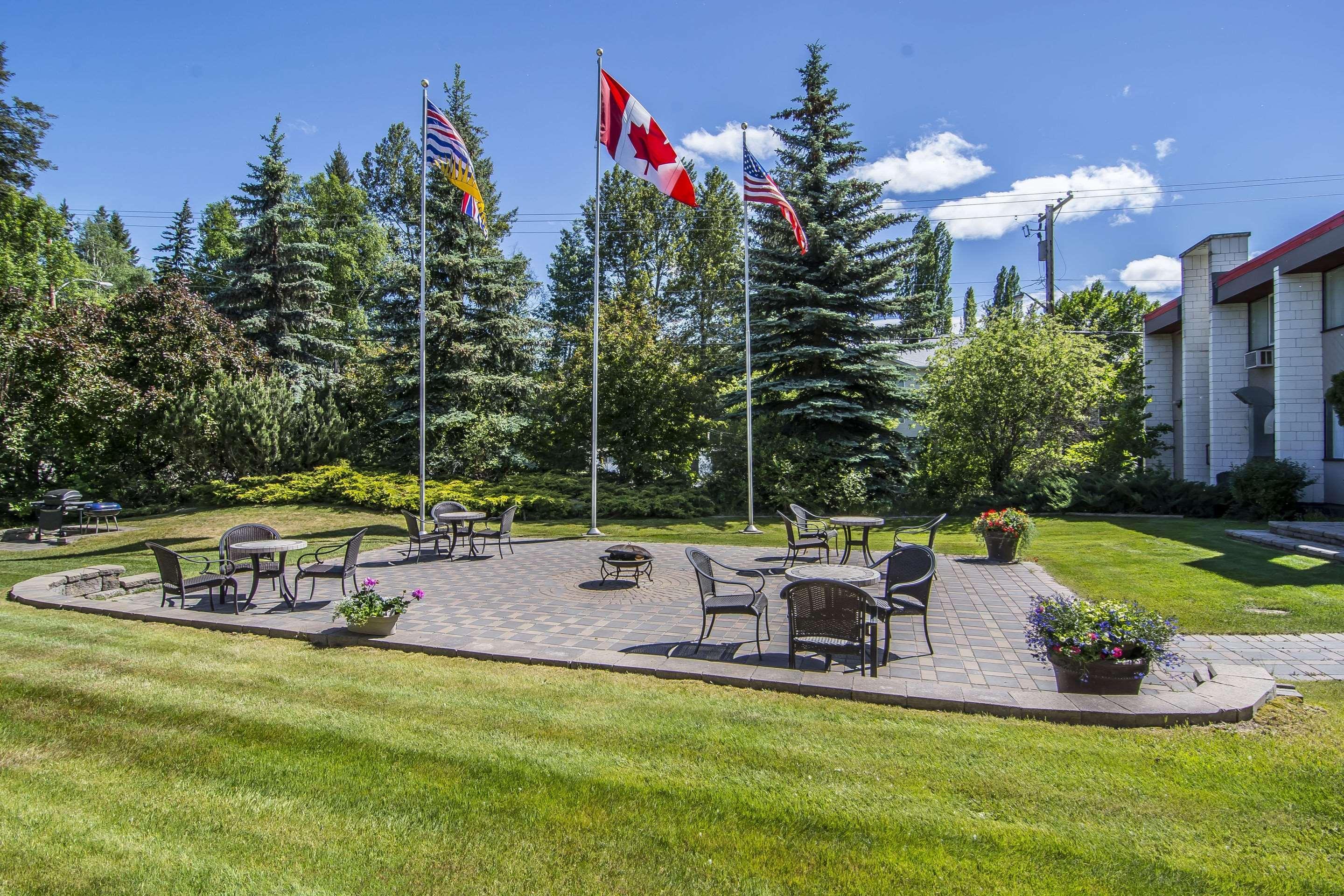 Prestige Riverside Lodge Quesnel Esterno foto