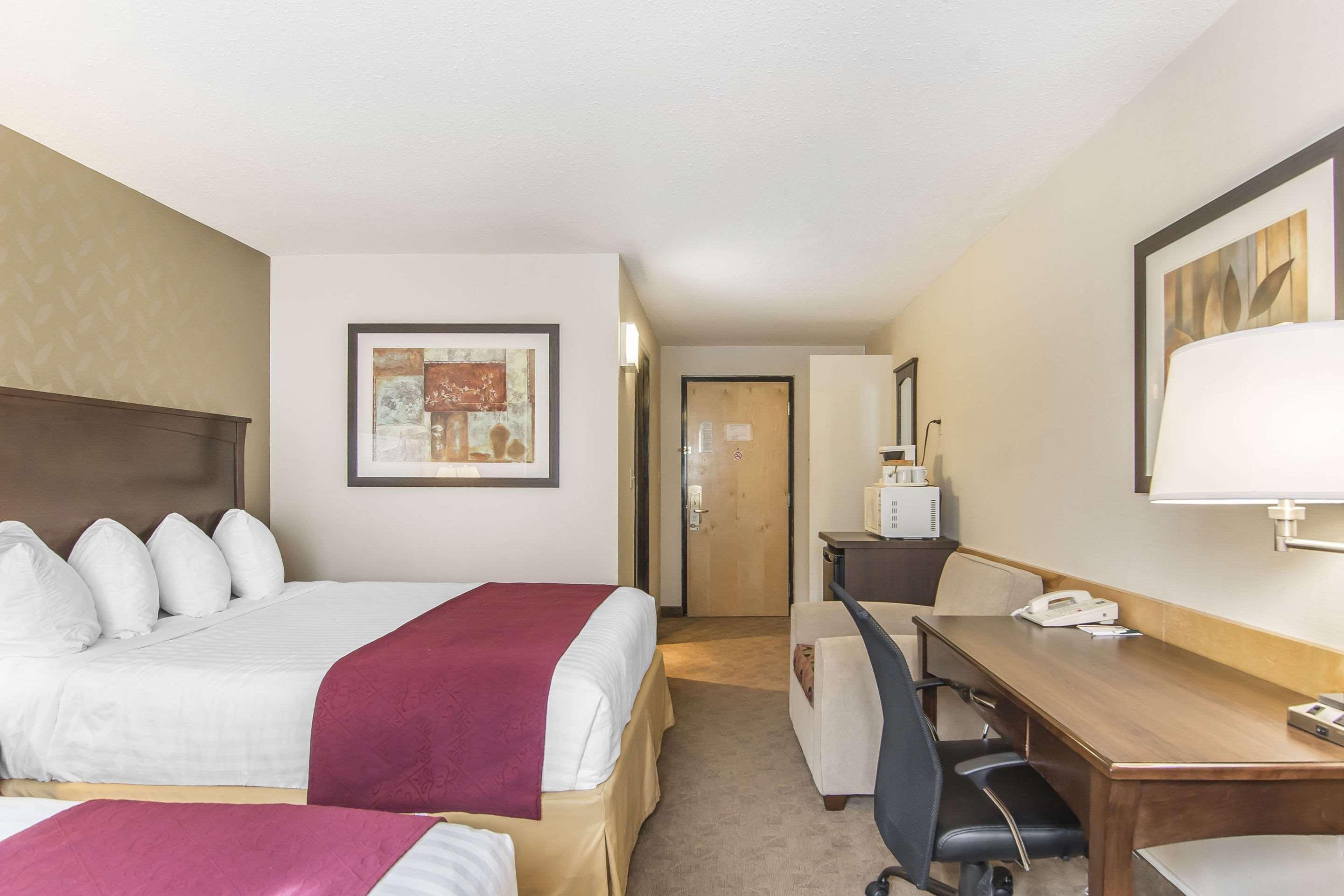 Prestige Riverside Lodge Quesnel Esterno foto