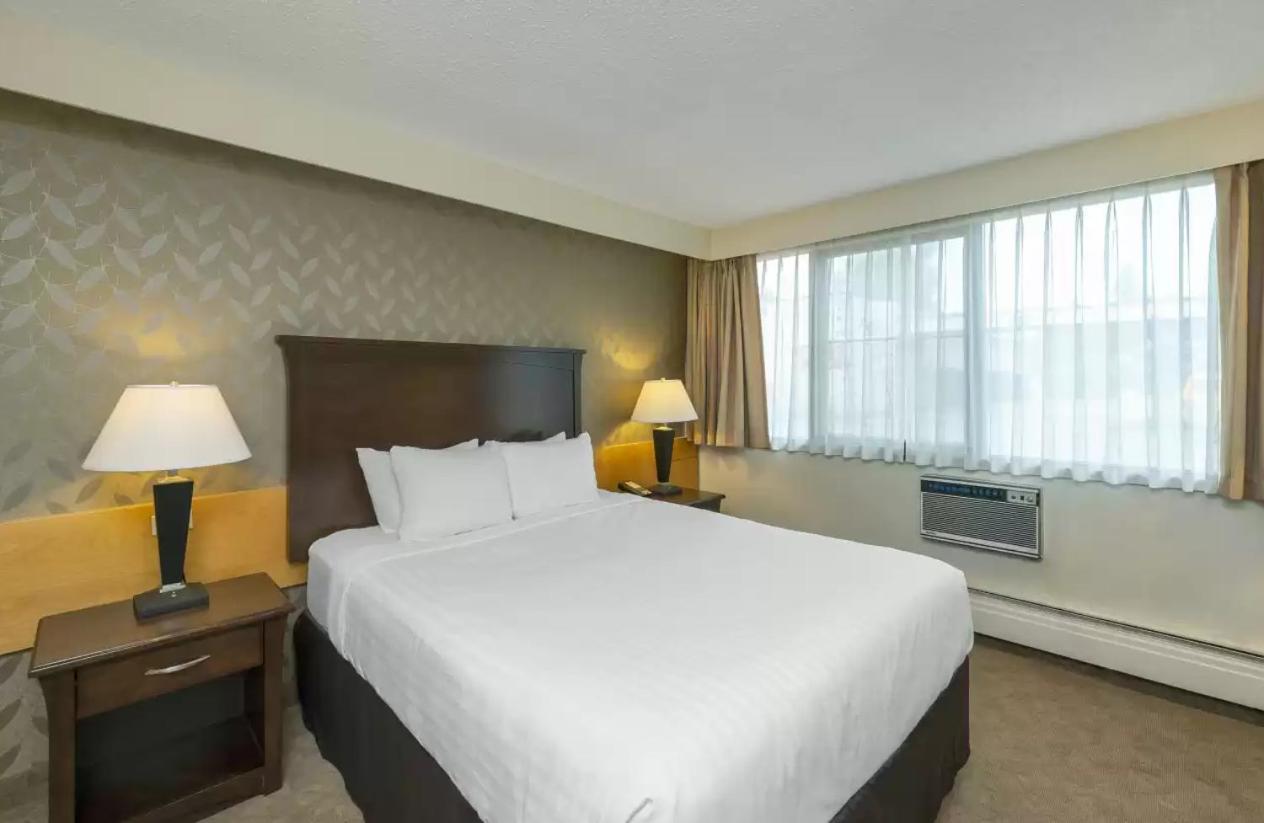 Prestige Riverside Lodge Quesnel Esterno foto